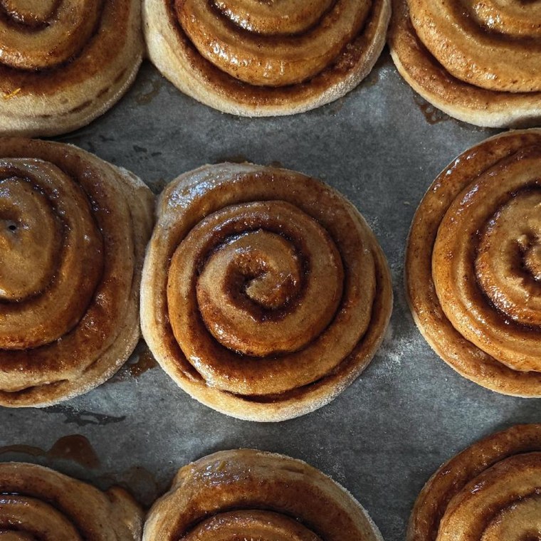Cinnamon rolls